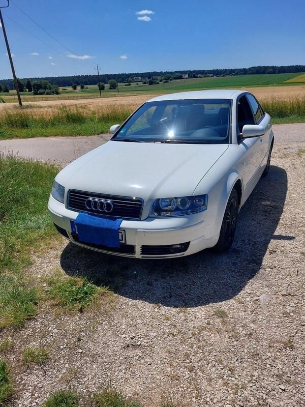 Weiß Gebraucht 2003 Audi A4 Limousine | 1.150 € (Superpreis) - Bild 1/4