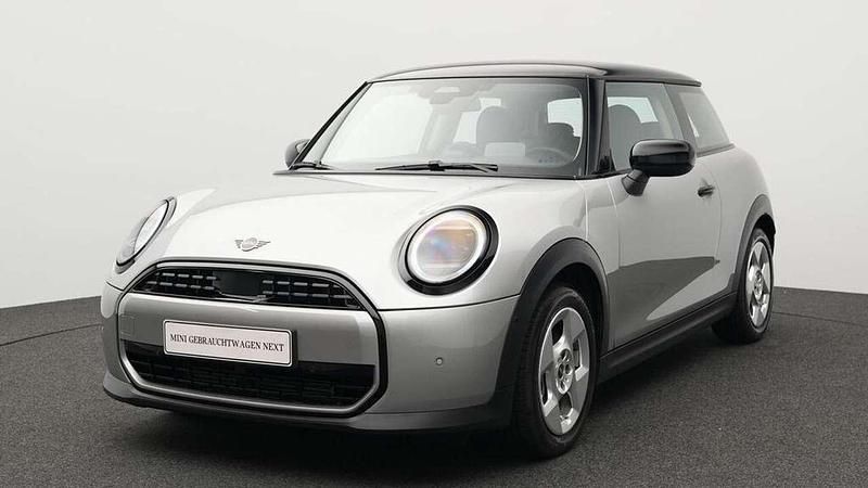 Grau Gebraucht 2024 Mini Cooper Kleinwagen | 24.232 € (Superpreis) - Bild 1/4
