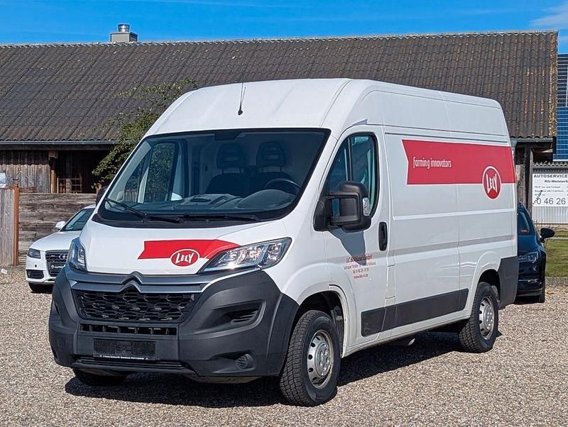 Weiß Gebraucht 2019 Citroën Jumper Proline Van / Kleinbus | 10.980 € (Superpreis) - Bild 1/4