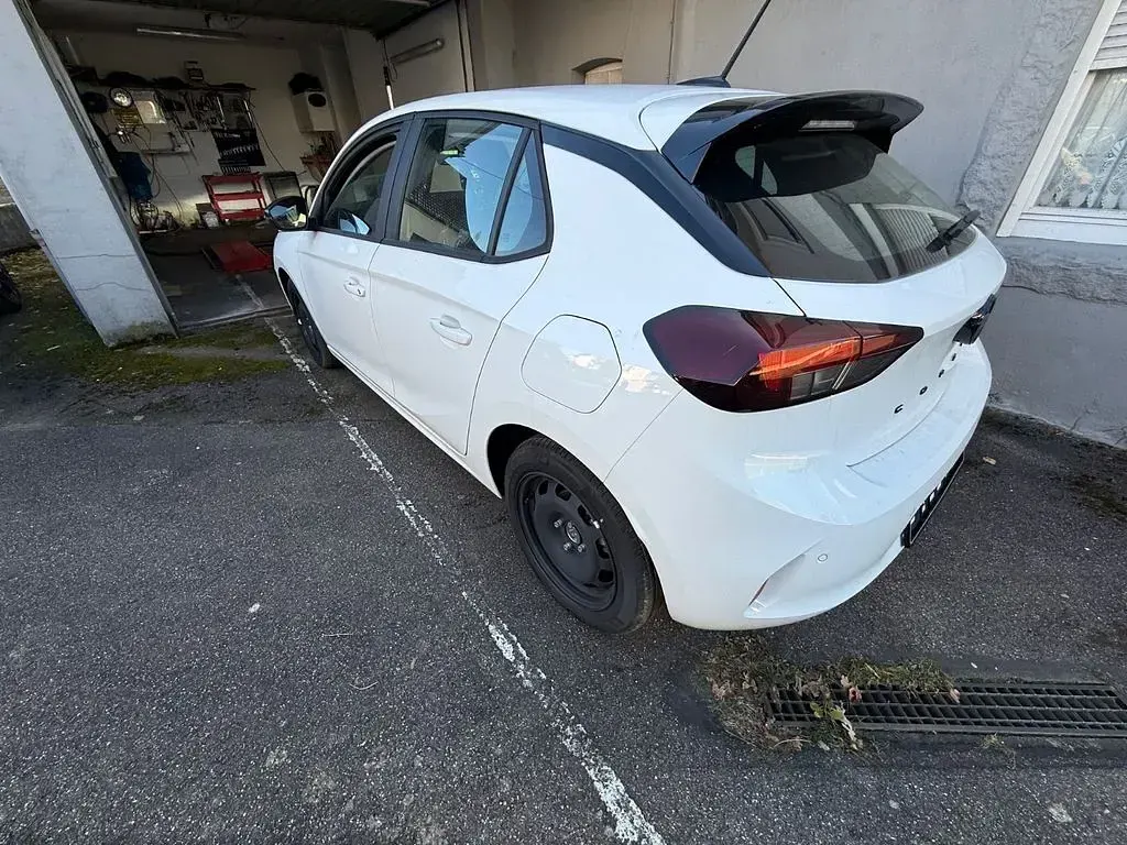 Neu Opel Corsa Edition 101 PS (74 kW) 2025 Weiß Kleinwagen