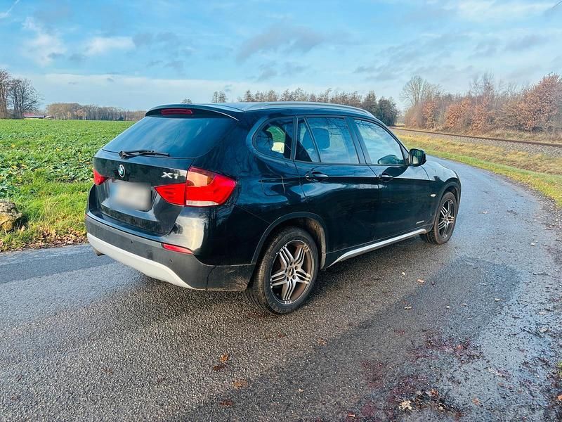 Gebraucht BMW X1 177 PS (130 kW) 2010 Schwarz SUV