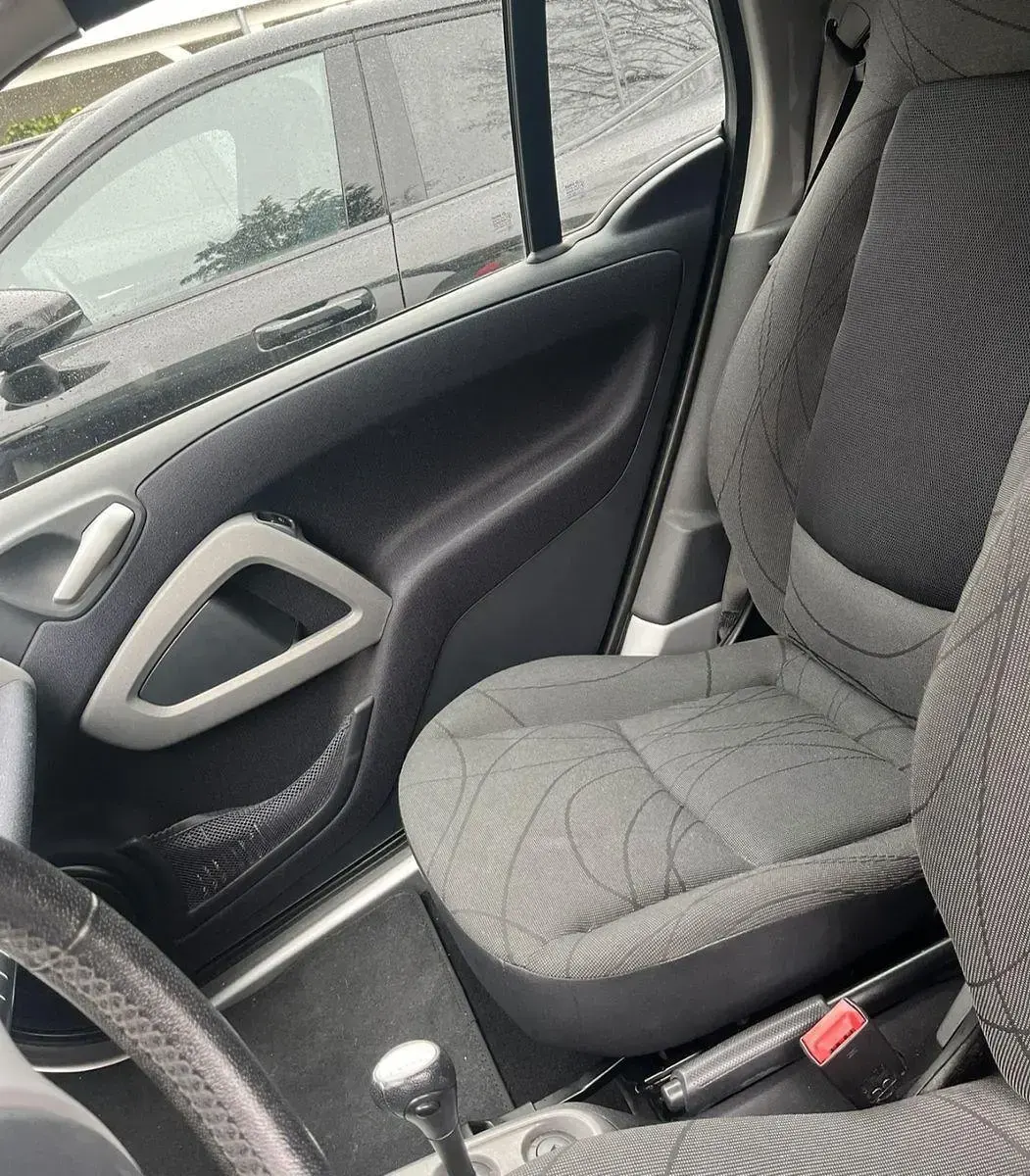 Używany Smart ForTwo Cabrio 71 KM (52 kW) 2012 Czarny Kabriolet