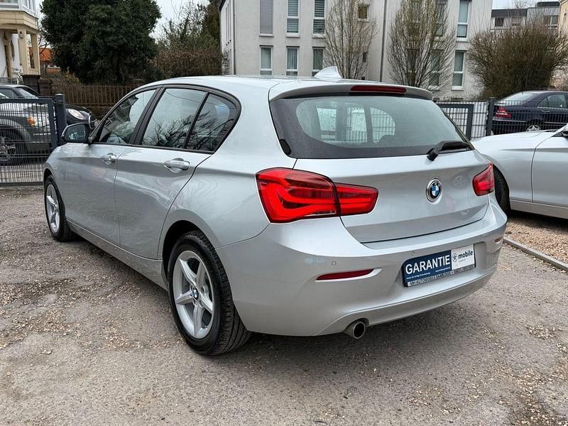Gebraucht BMW 118 Advantage 150 PS (110 kW) 2019 Silber Kleinwagen