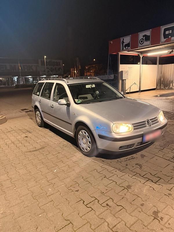 Gebraucht VW Golf IV 101 PS (74 kW) 2006 Silber Kombi