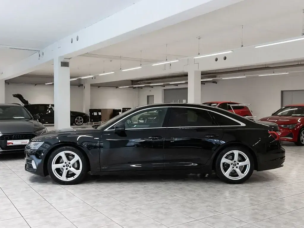 Gebraucht Audi A6 Sport 204 PS (150 kW) 2023 Brillantschwarz Limousine