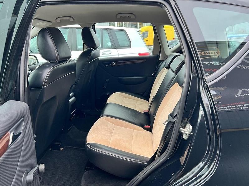 Gebraucht Mercedes A160 95 PS (69 kW) 2010 Schwarz Limousine