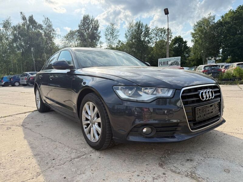 Używany Audi A6 Comfort 177 KM (130 kW) 2011 Niebieski Sedan/Limuzyna