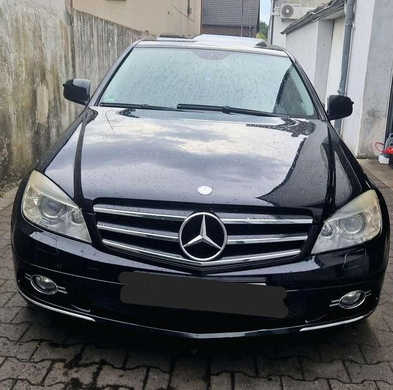Schwarz Gebraucht 2008 Mercedes C220 Avantgarde Limousine | 6.500 € (Guter Preis) - Bild 1/4