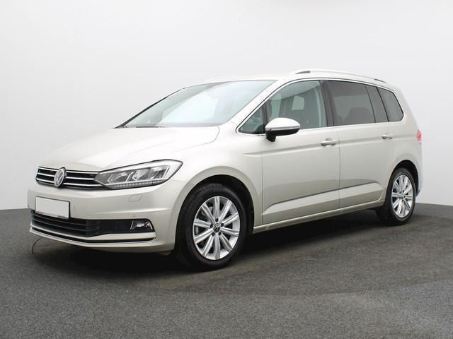 Ivory silver Gebraucht 2023 VW Touran Highline Van / Kleinbus | 35.949 € (Fairer Preis) - Bild 1/4