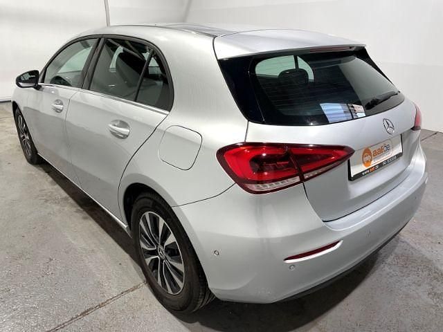 Gebraucht Mercedes A200 Style 163 PS (119 kW) 2021 Silber Limousine