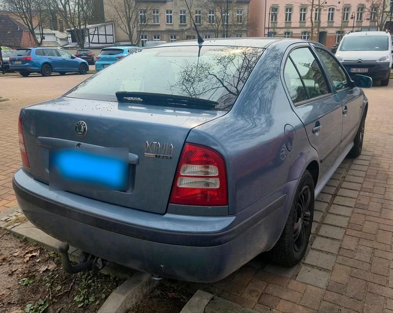 Gebraucht Skoda Octavia 75 PS (55 kW) 2008 Blau Limousine
