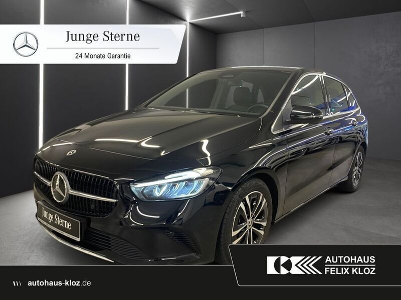 Schwarz Gebraucht 2024 Mercedes B250 Van / Kleinbus | 40.400 € (Fairer Preis) - Bild 1/4