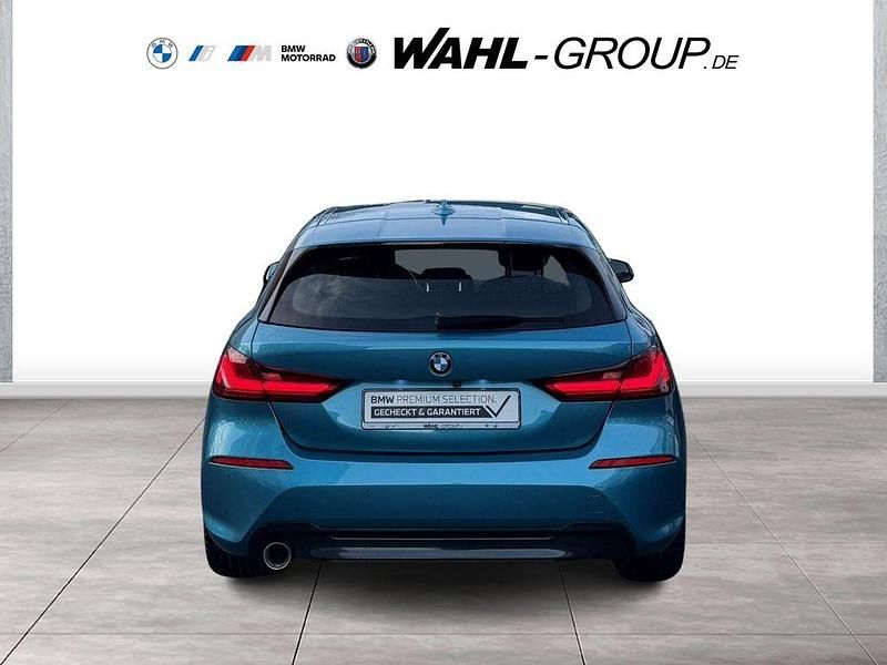 Gebraucht BMW 118 Sport Line 136 PS (100 kW) 2021 Blau Kleinwagen