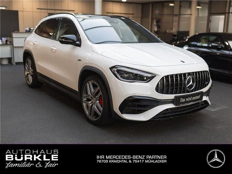 Weiß Gebraucht 2020 Mercedes GLA45 AMG AMG SUV | 44.240 € (Superpreis) - Bild 1/4