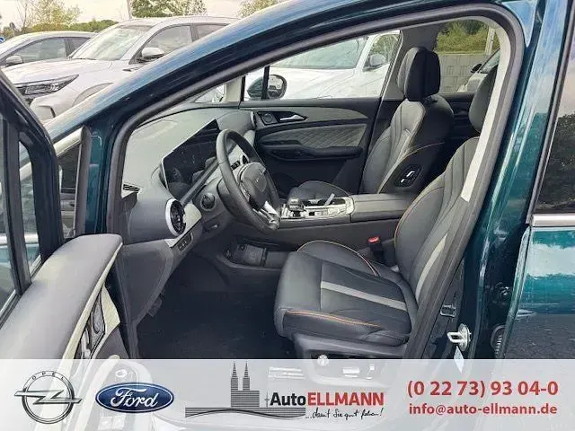 Neu DFSK Forthing 4 177 PS (130 kW) 2026 M4 green SUV