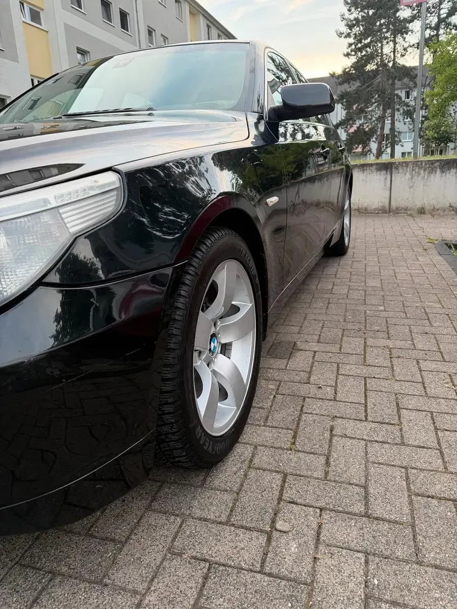 Gebraucht BMW 520 170 PS (125 kW) 2003 Schwarz Limousine