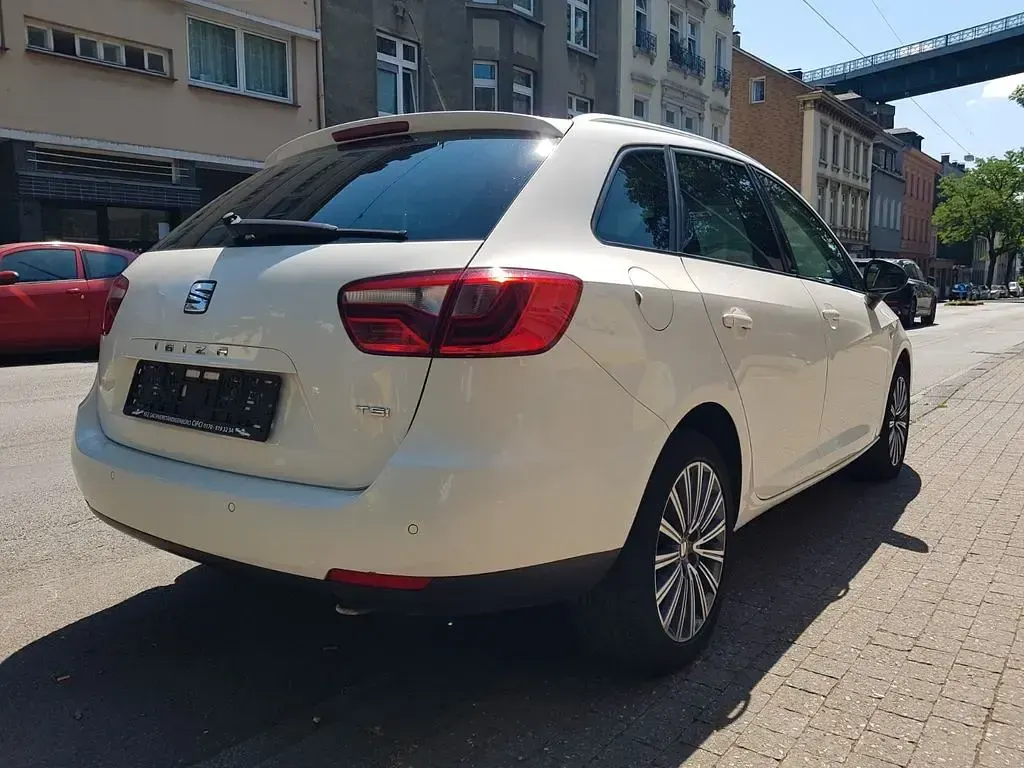 Gebraucht Seat Ibiza CONNECT 90 PS (66 kW) 2016 Weiß Limousine