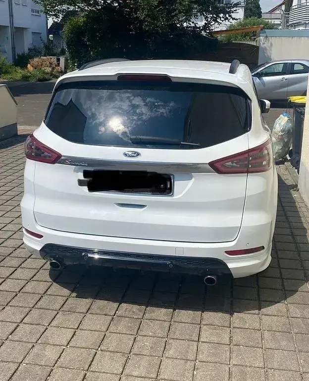 Gebraucht Ford S-MAX ST-Line 165 PS (121 kW) 2019 Weiß Van / Kleinbus