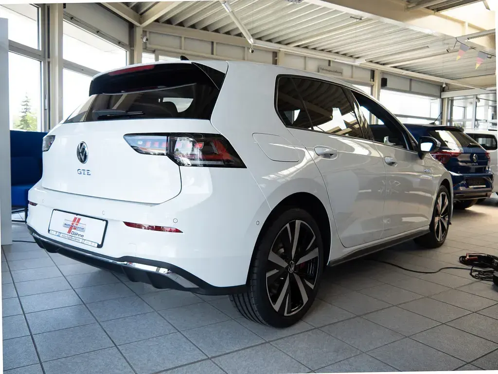 Gebraucht VW Golf VIII 272 PS (200 kW) 2025 Limousine