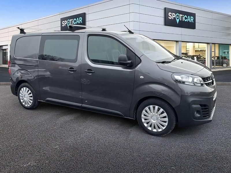 Gebraucht Opel Vivaro Elegance 150 PS (110 kW) 2020 Mondstein grau (metallic) Van / Kleinbus