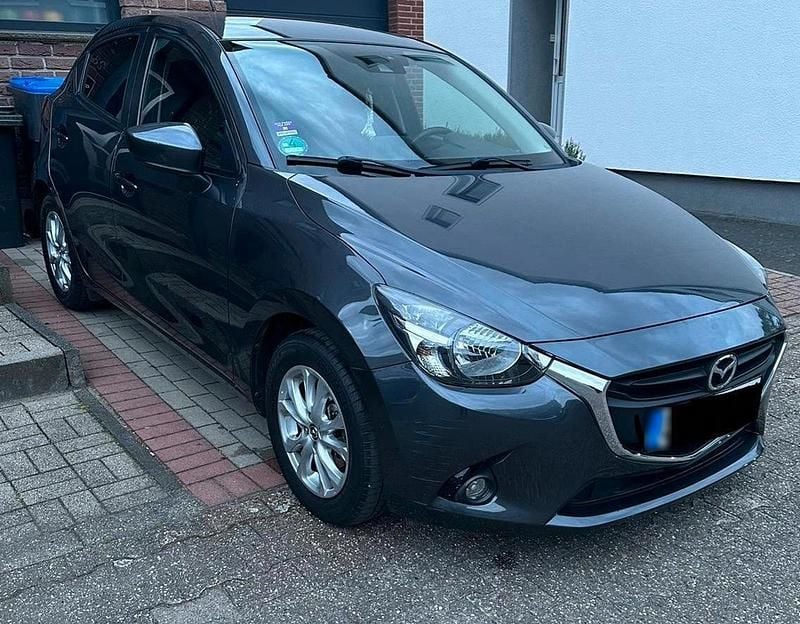 Gebraucht Mazda 2 90 PS (66 kW) 2016 Grau Kleinwagen