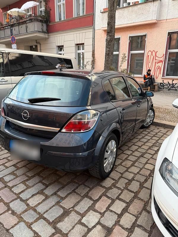 Gebraucht Opel Astra 120 PS (88 kW) 2008 Blau Limousine