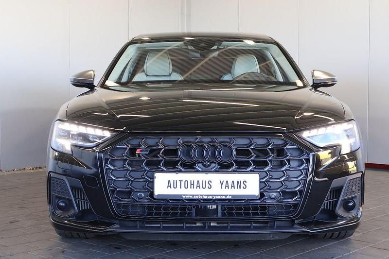 Gebraucht Audi S8 Ambiente 571 PS (419 kW) 2023 Schwarz Limousine