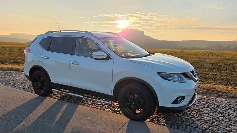 Gebraucht Nissan X-Trail Tekna 131 PS (96 kW) 2014 Weiß SUV