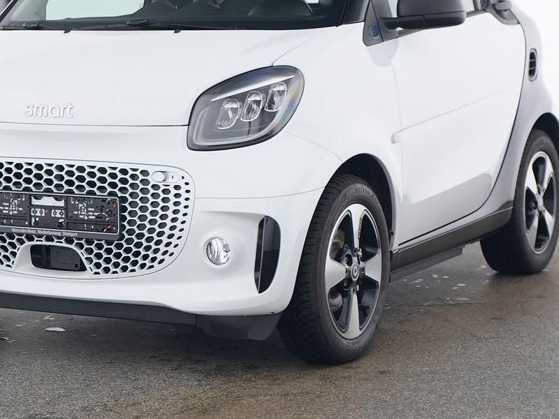 Gebraucht Smart ForTwo Coupé Exclusive 60 kW (82 PS) 2023 Weiß Kleinwagen