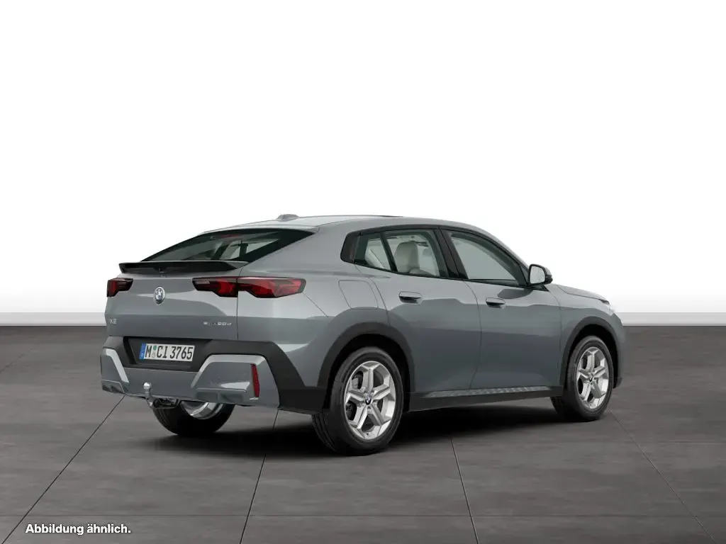 Gebraucht BMW X2 150 PS (110 kW) 2025 Grau SUV