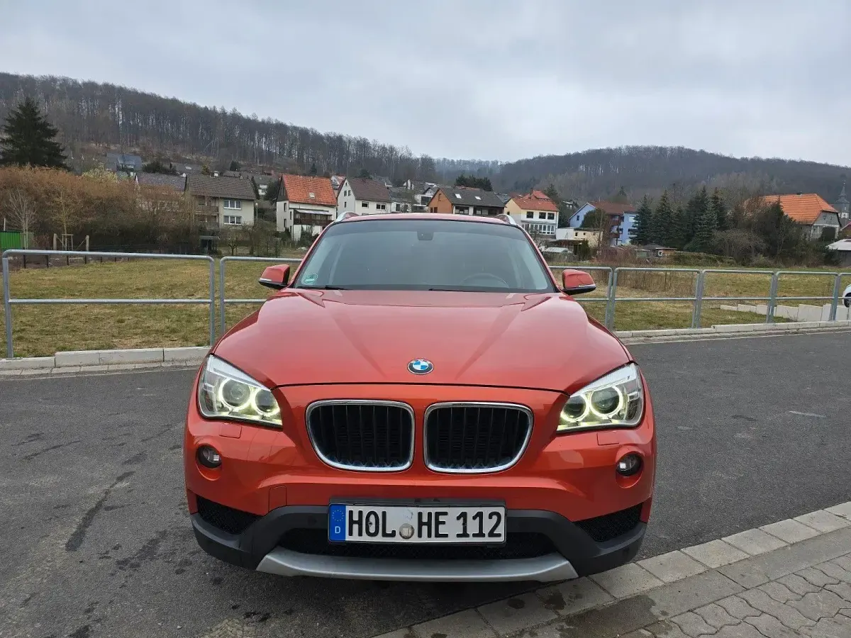 Gebraucht BMW X1 Sport Line 184 PS (135 kW) 2012 Orange SUV
