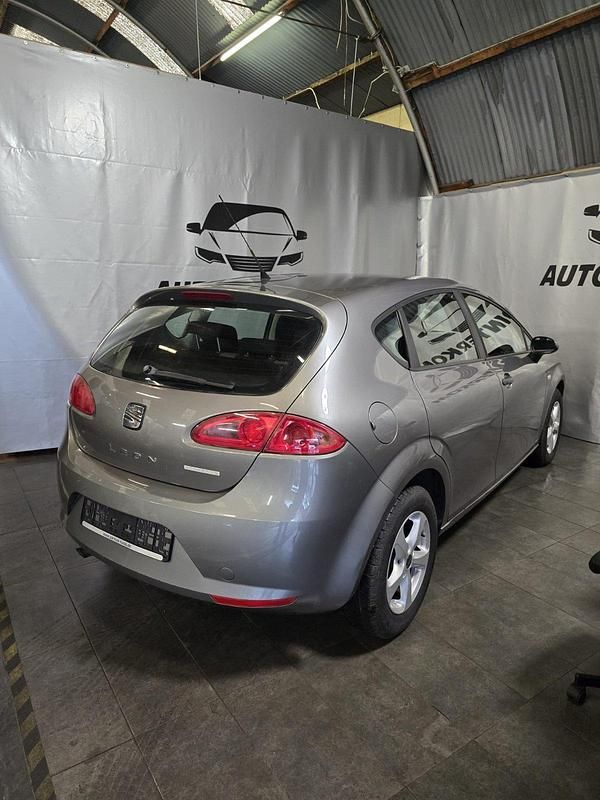 Gebraucht Seat Leon 105 PS (77 kW) 2008 Grau Kleinwagen