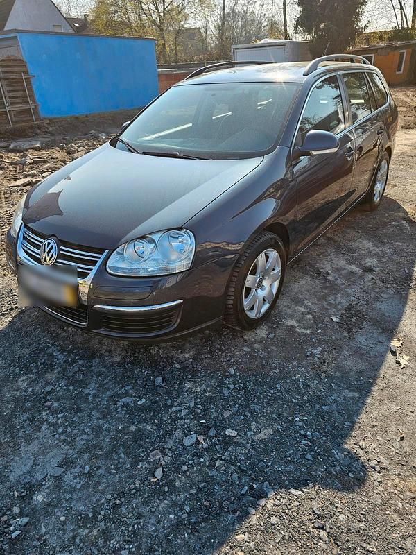 Gebraucht VW Golf V 90 PS (66 kW) 2009 Blau Kombi