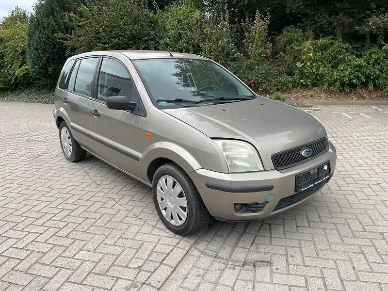 Grau Gebraucht 2004 Ford Fusion Kleinwagen | 1.000 € (Fairer Preis) - Bild 1/4