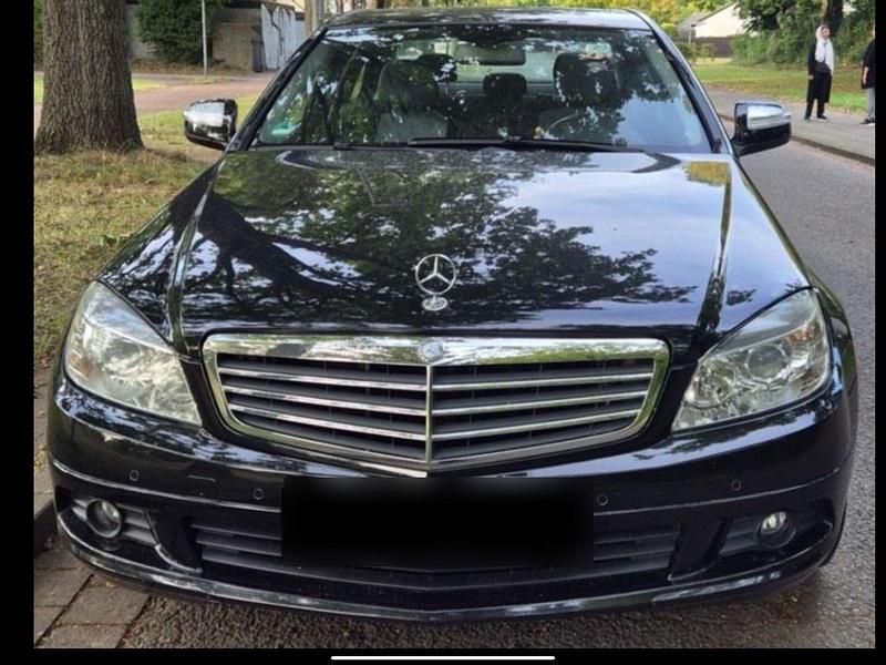 Gebraucht Mercedes C230 204 PS (150 kW) 2007 Schwarz Limousine