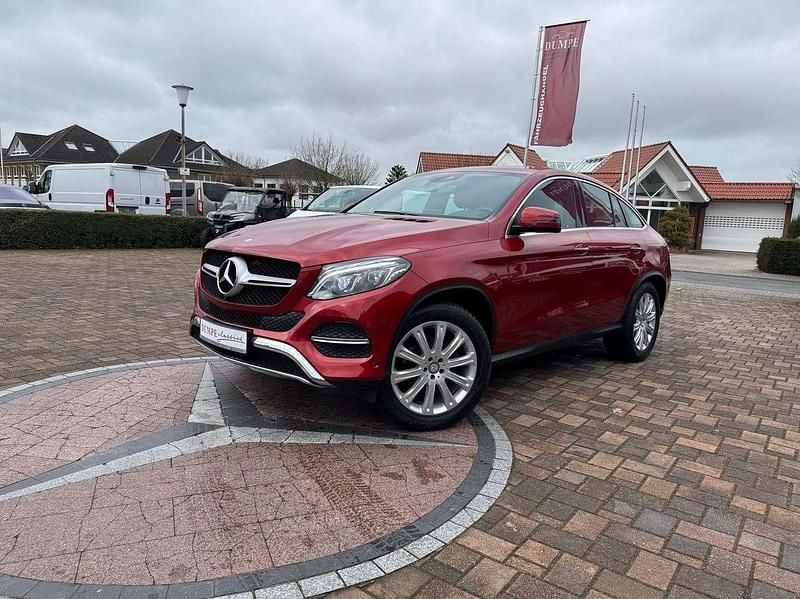 Gebraucht Mercedes GLE350 258 PS (189 kW) 2016 Rot (metallic) Coupé