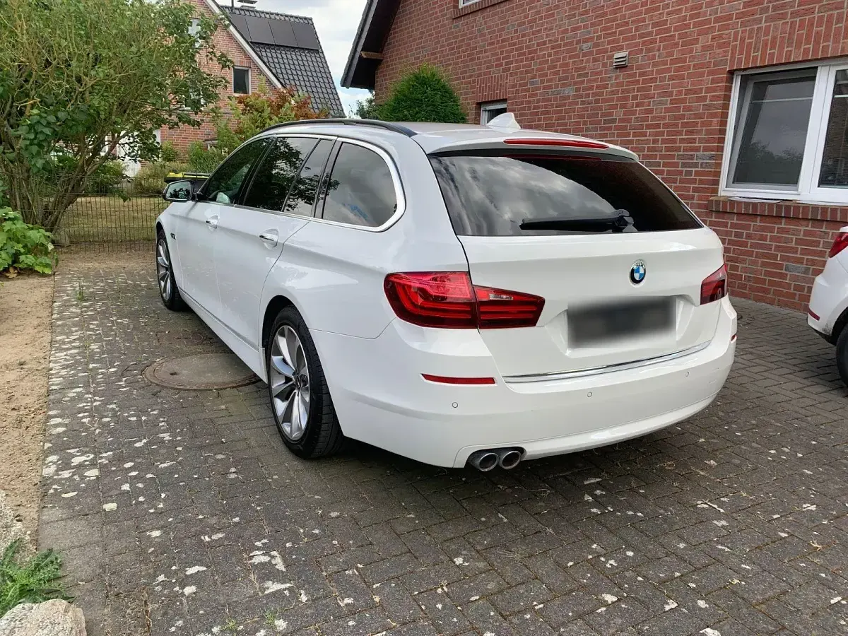 Gebraucht BMW 530 258 PS (189 kW) 2016 Weiß Kombi