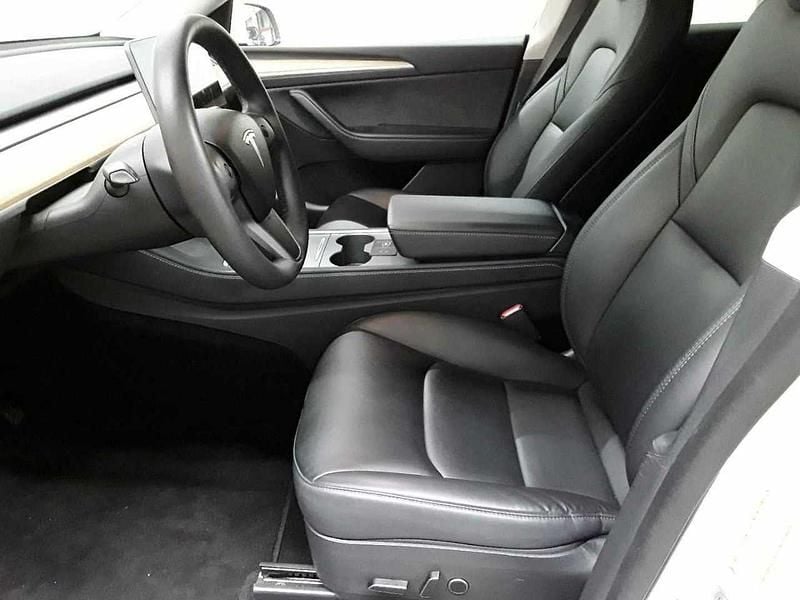 Gebraucht Tesla Model Y 378 kW (514 PS) 2021 Pearl white multicoat SUV