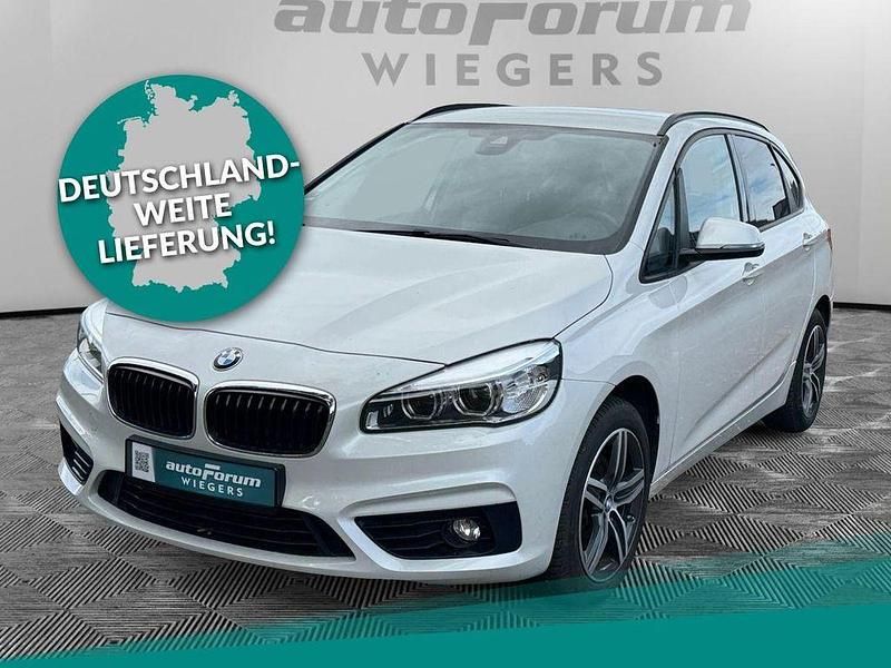 Weiß Gebraucht 2017 BMW 218 Active Tourer Sport Line Van / Kleinbus | 15.481 € (Fairer Preis) - Bild 1/4