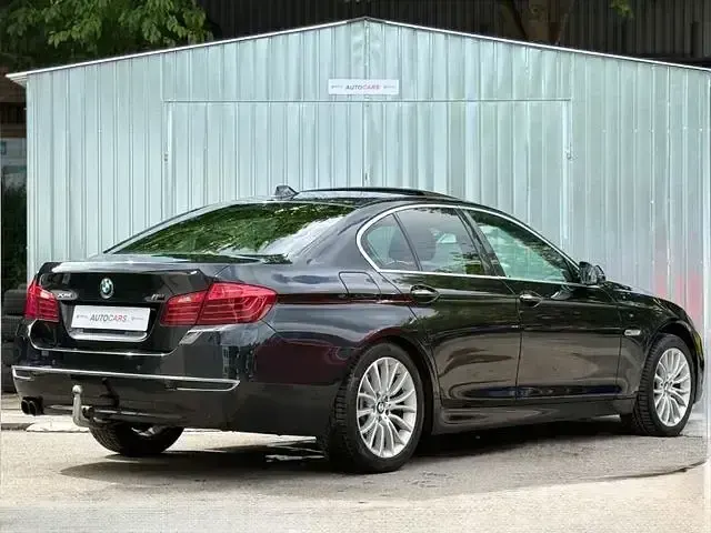 Gebraucht BMW 520 Luxury Line 184 PS (135 kW) 2013 Schwarz Limousine
