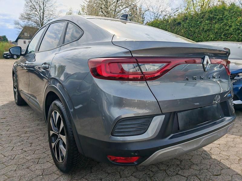 Gebraucht Renault Arkana 143 PS (105 kW) 2023 Grau SUV