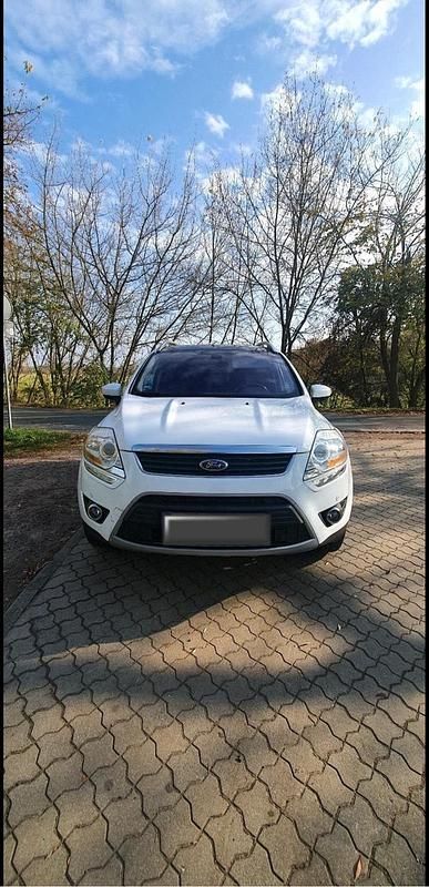 Weiß Gebraucht 2012 Ford Kuga Titanium S SUV | 8.600 € (Fairer Preis) - Bild 1/4