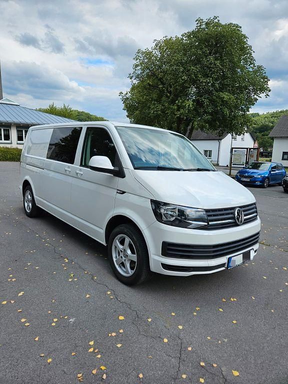 Weiß Gebraucht 2019 VW T6.1 Van | 15.600 € - Bild 1/4