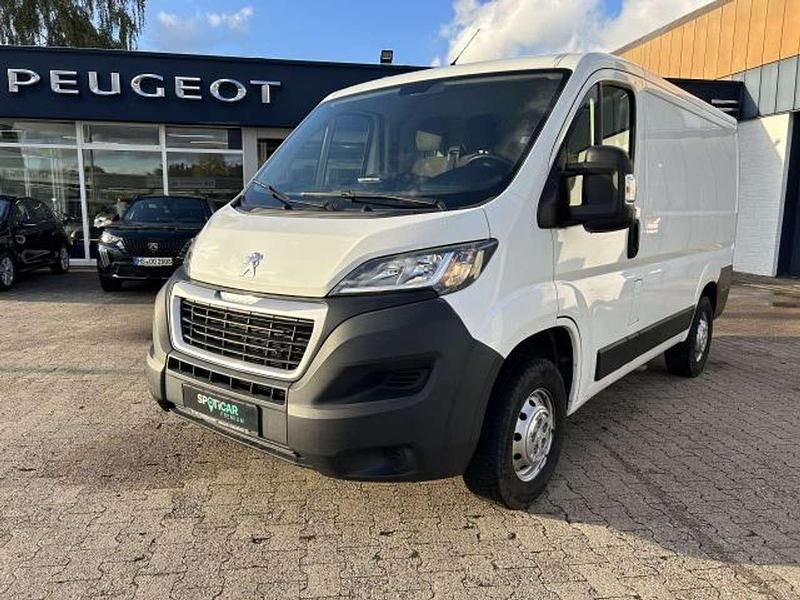 Weiss Gebraucht 2019 Peugeot Boxer Avantage Van | 13.989 € (Fairer Preis) - Bild 1/4