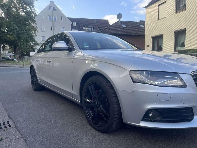 Gebraucht Audi A4 Attraction 143 PS (105 kW) 2008 Limousine