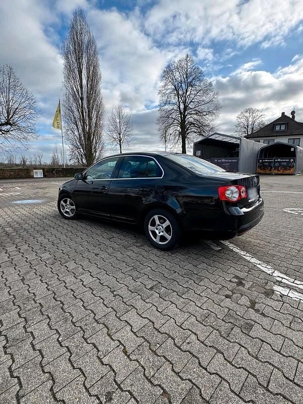 Gebraucht VW Jetta 140 PS (102 kW) 2006 Schwarz Limousine