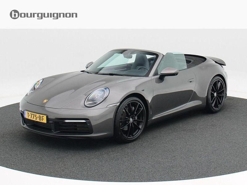 Grau Gebraucht 2023 Porsche 911 Carrera Cabriolet Cabrio | 133.501 € (Teuer) - Bild 1/4