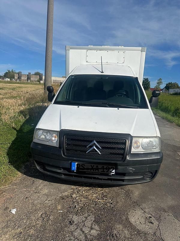 Weiß Gebraucht 2006 Citroën Jumpy Van / Kleinbus | 3.499 € - Bild 1/4