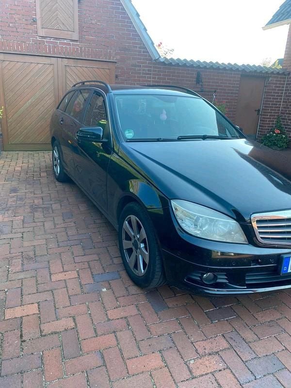 Schwarz Gebraucht 2008 Mercedes C220 Kombi | 3.700 € (Guter Preis) - Bild 1/4