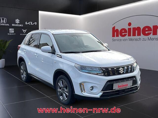 Gebraucht Suzuki Vitara Comfort 129 PS (94 kW) 2021 Weiß SUV